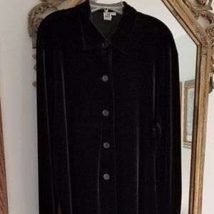 Beautiful Max Studio Velvet Button-up Shirt - Black, XL